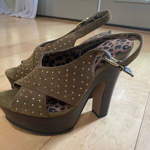 Jessica Simpson, size 9.5, suede like